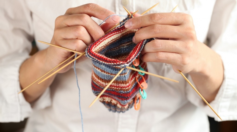 bigstock-close-up-of-woman-hands-knitti-76148483-1024x682.jpg