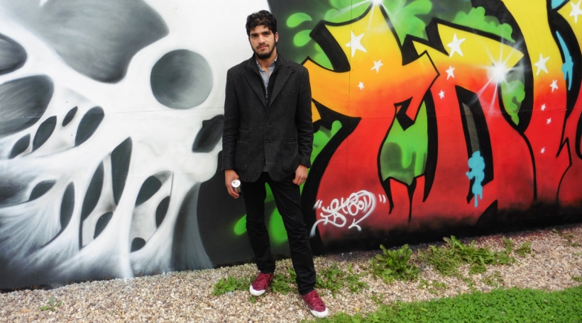 Den Anghel lieft zënter fënnef Méint op der Strooss