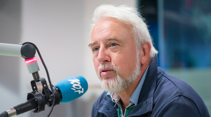 Jean-Lousi Gindt Jean-Lousi Gindt