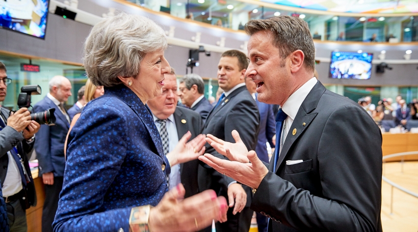 Theresa May a Xavier Bettel um EU-Sommet, Oktober 2018