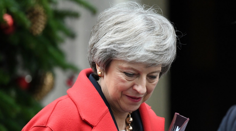 D'Theresa May de 4. Dezember