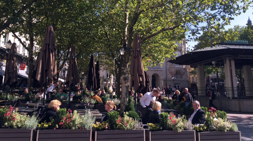 Besonnesch d'Stad an d'Restaurante si bei den Touriste beléift. Foto: Ville de Luxembourg
