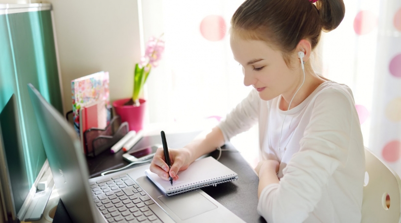 Hëllef fir d'Schoul