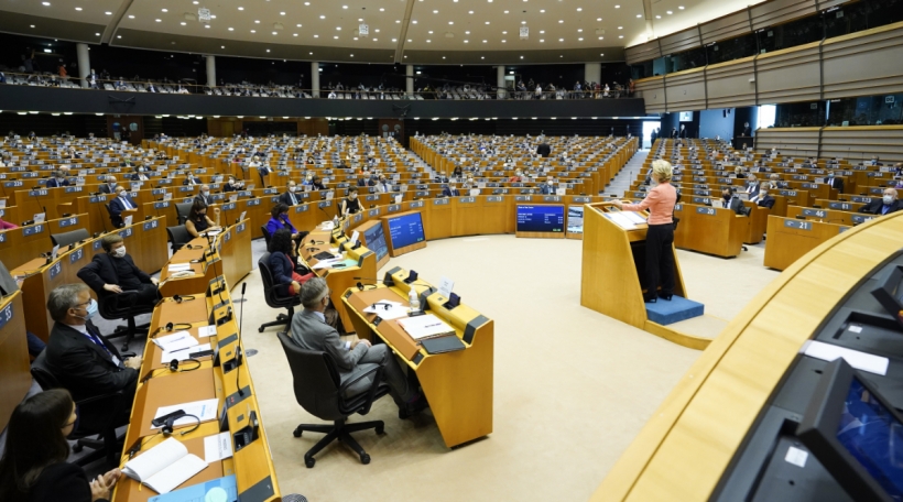 D'Ursula von der Leyen bei hirer Ried am EU-Parlament. Foto: EU / Daina Le Lardic