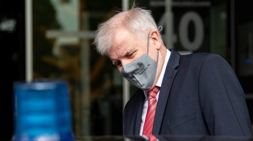 Den däitschen Inneminister Horst Seehofer