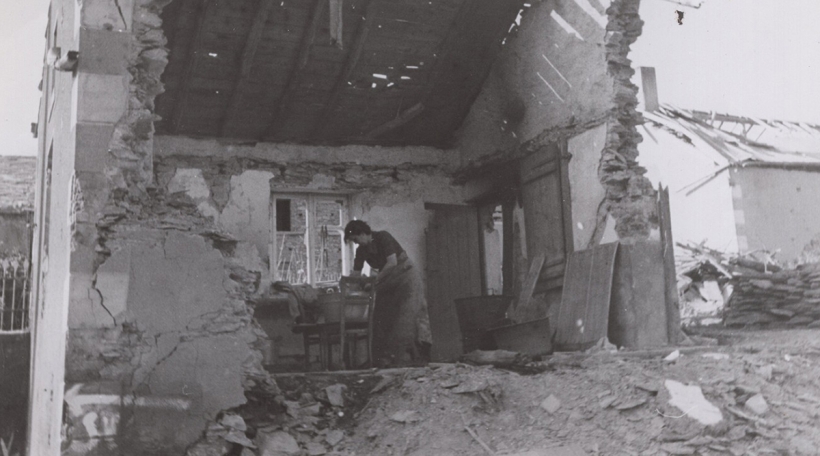 „Ons zerschloen Dierfer“: Der Wiederaufbau Luxemburgs (1944-1960) „Ons zerschloen Dierfer“: Der Wiederaufbau Luxemburgs (1944-1960)