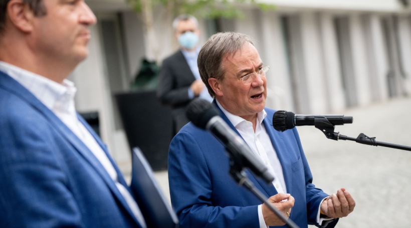 De Markus Söder an den Armin Laschet