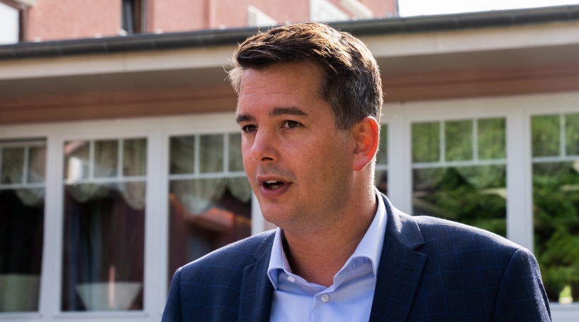 De Minister Lex Delles.
