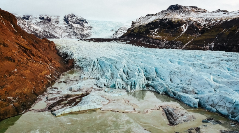 E Gletscher am Naturreservat Skaftafell an Island.